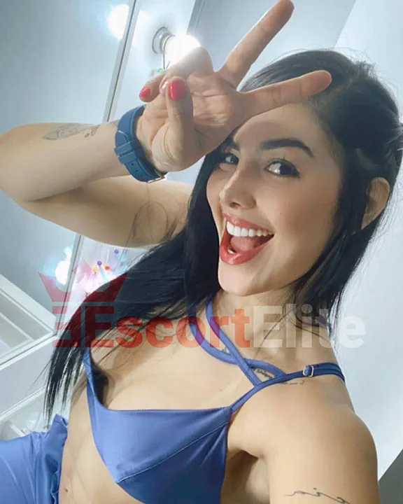 Escort Wien Zentrum – Salome diskret & exklusiv Salome mit lebendiger Ausstrahlung – Escort Wien Zentrum
