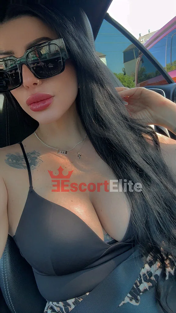 Renata – High-Class Escort Wien