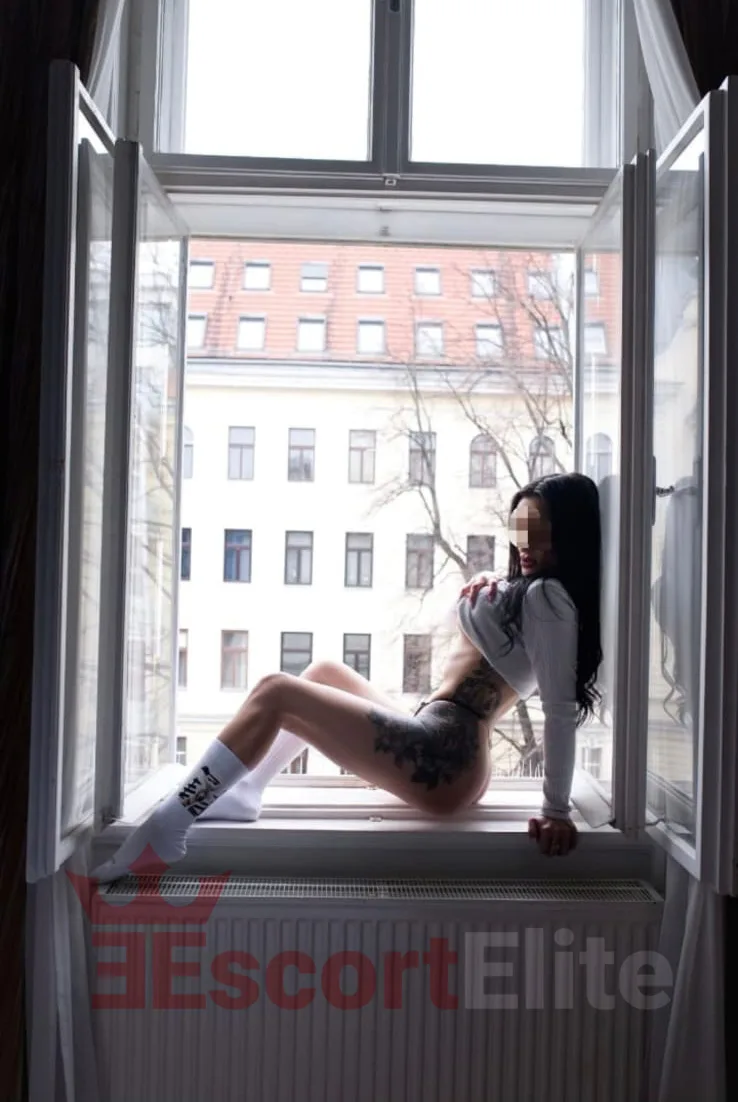 Luna – High-Class Escort Wien